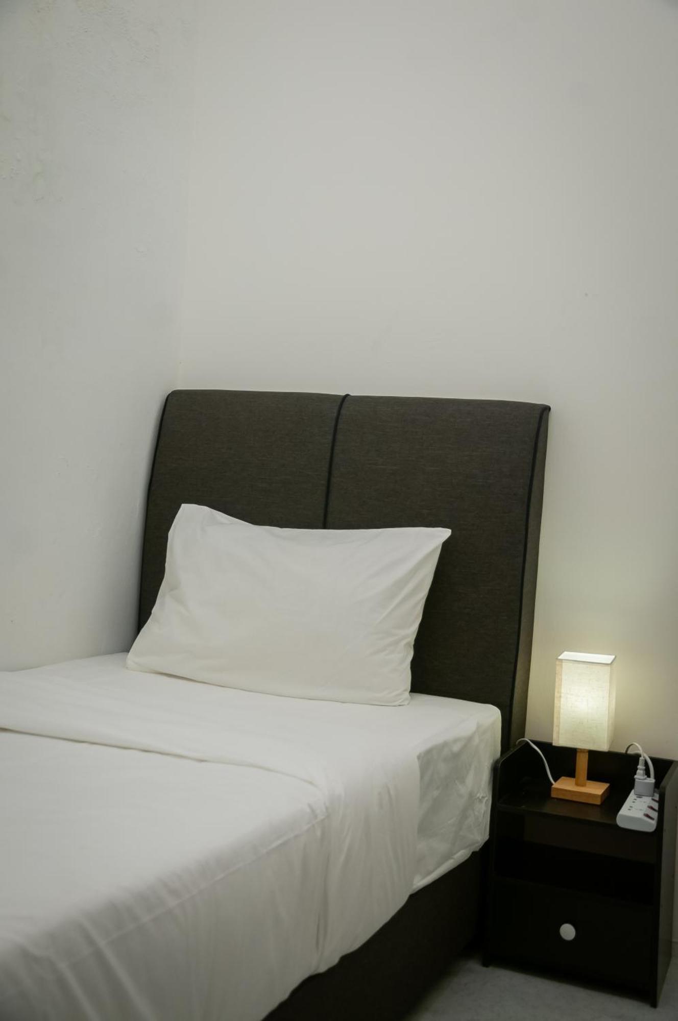 The Terraces By Aayu George Town Penang Hostel Ngoại thất bức ảnh