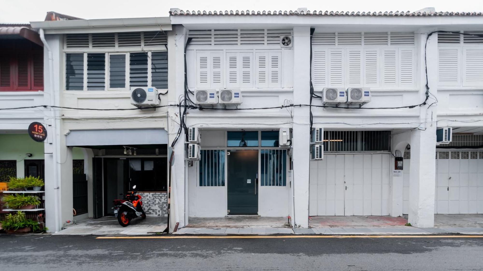 The Terraces By Aayu George Town Penang Hostel Ngoại thất bức ảnh